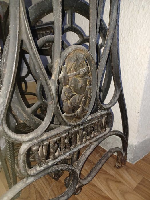 Mașină de cusut Wertheim