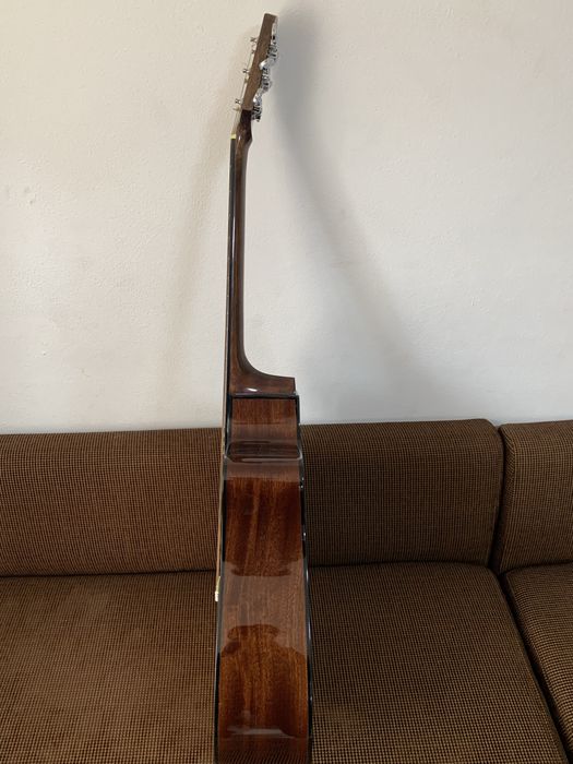 Chitară Fender electro-acustică