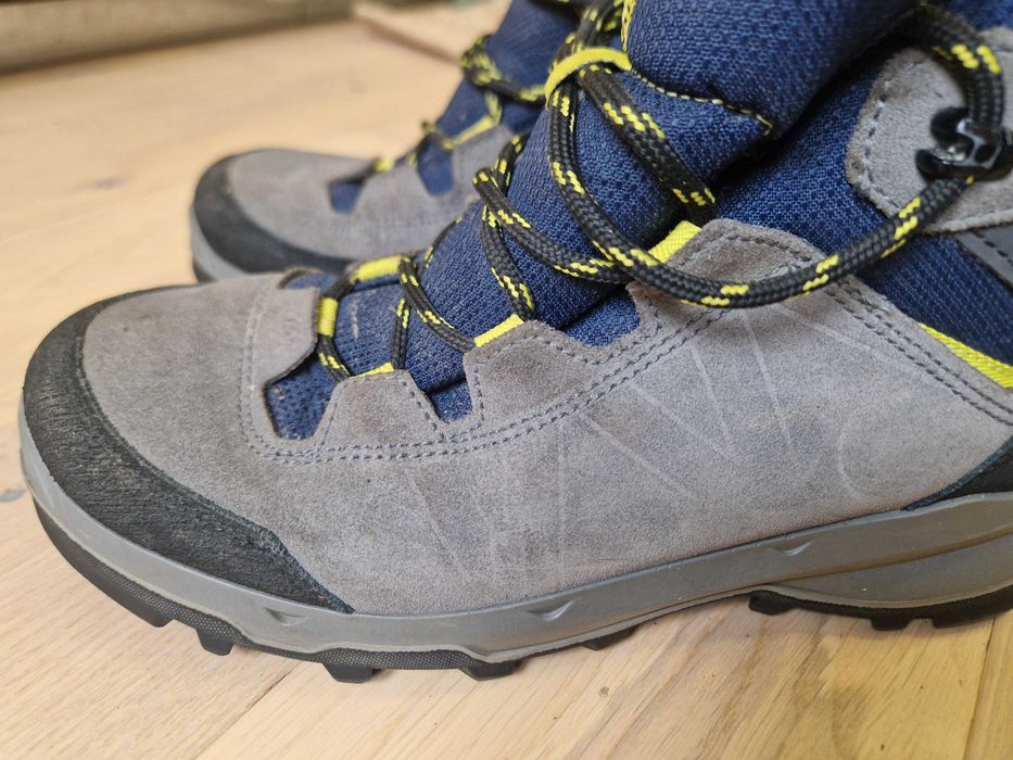 Bocanci înalți Decathlon drumeţie la Munte MH 500