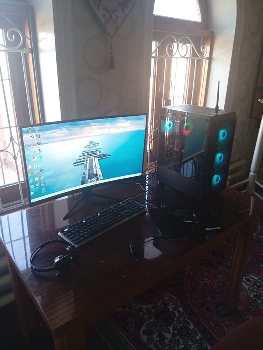 Kamputr sotiladi holati zoor iwlawi alo aybi yoq