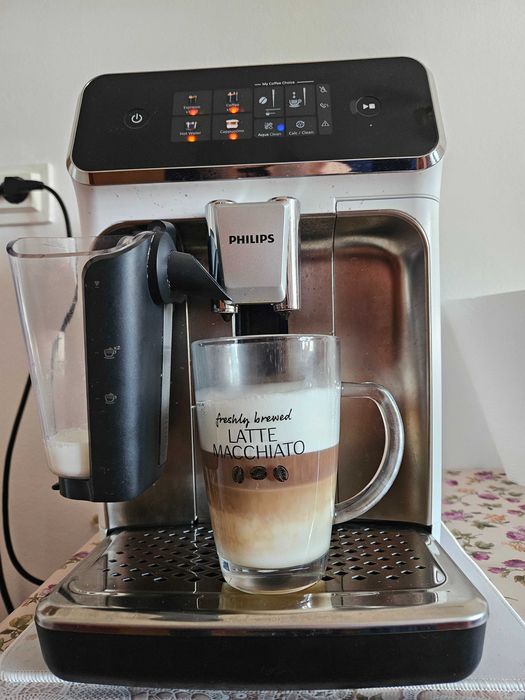 Espressor automat Philips EP2333/40 seria 2300, LatteGO (Garantie 1 An Emag)