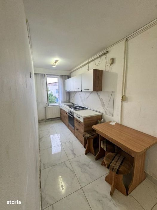 Apartament de vanzare, 61 mp, zona Decebal