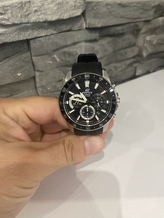 Casio Edifice EFV-570P-1