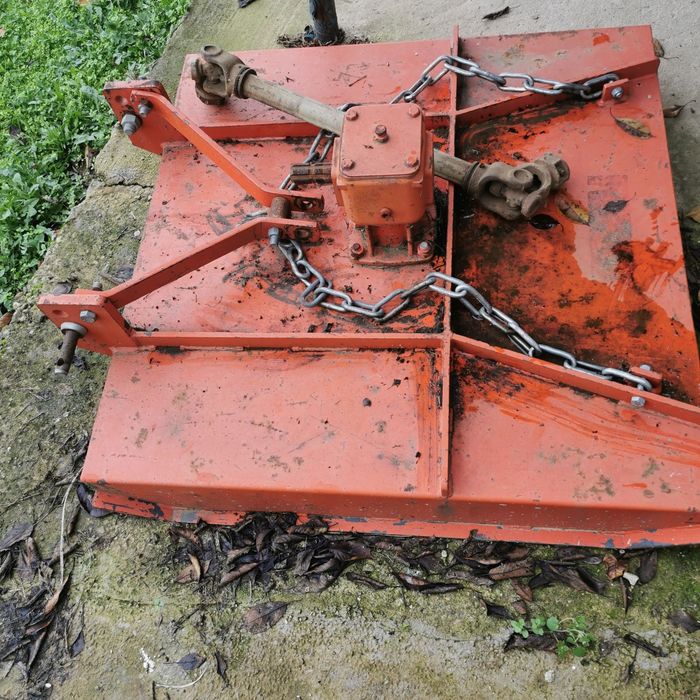 Продавам селскостопанска техника