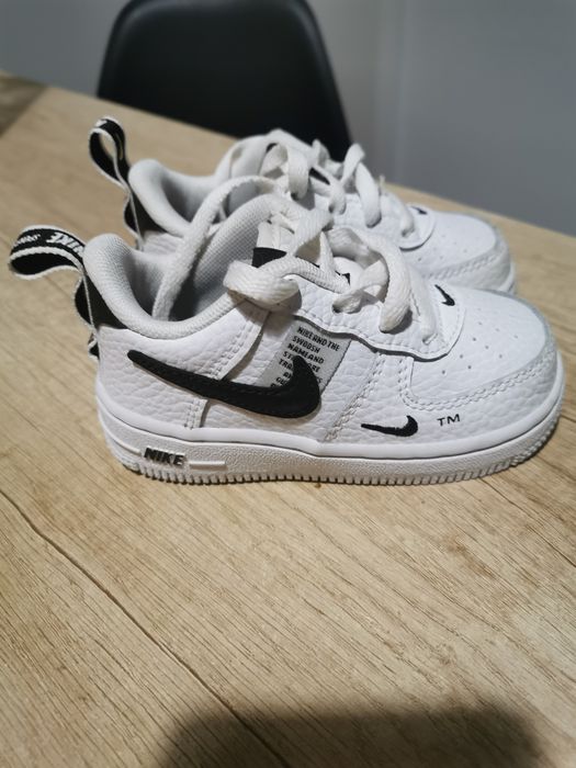 Pantofi sport Nike, marimea 22