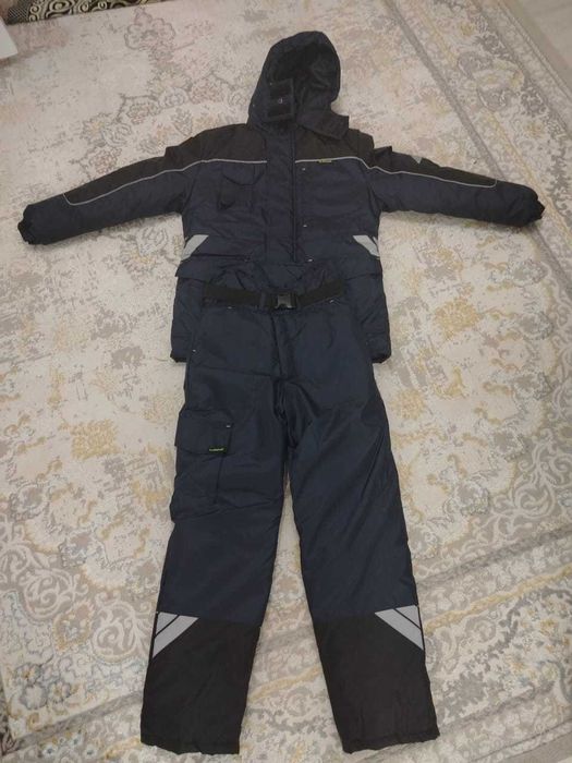 Зимний спецодежда сатылады.