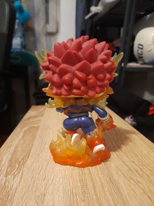 Figurina pop,nume personaj Endevor