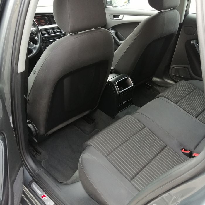 Audi A4 S-Line Exterior 2.0 diesel 150 cp Euro 6