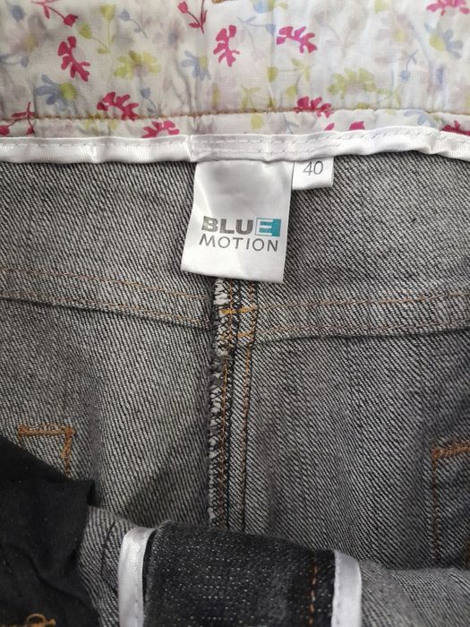 Продам джинсы темно-серые