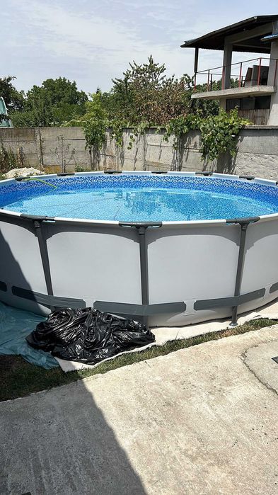PISCINA CURTE 4,75M DIAMETRU ( Foarte mare )