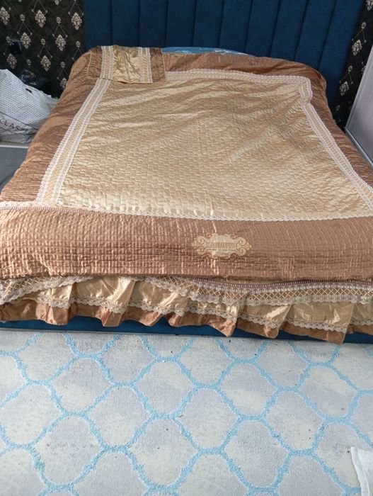 Покрывало на кровать