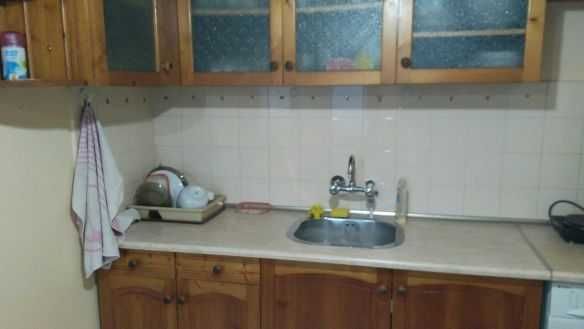 Дава се под наем Двустаен апартамент в Бургас, Възраждане - 52 кв.м за 150 € - Снимка #3