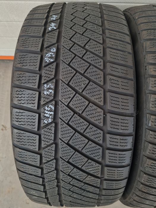 Зимни гуми 2 броя CONTINENTAL WinterContact TS830P 245 35 R19 дот 3421