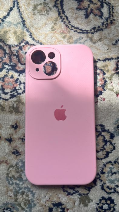 Чехлы на айфон 13