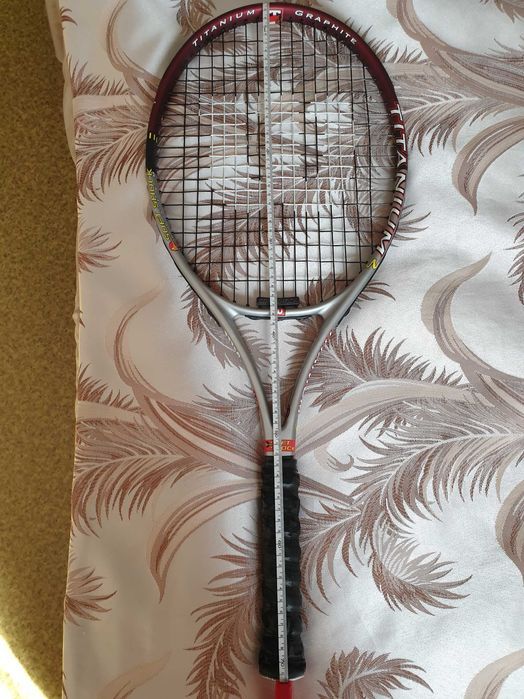 ракетка для большого тенниса