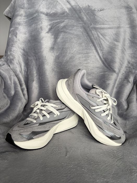 Adidasi Damă Adidas marime 37 1/3