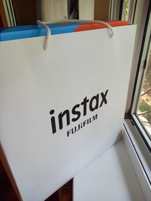 Instax mini 12 подарочный