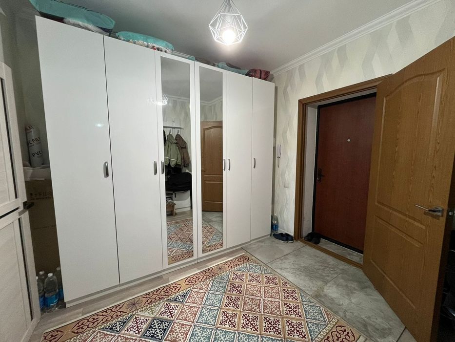 Продам шифоньеры