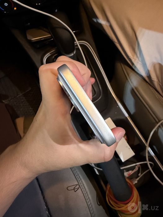 Iphone 17 pro max 256 gb ideal 55 sikl bez imei