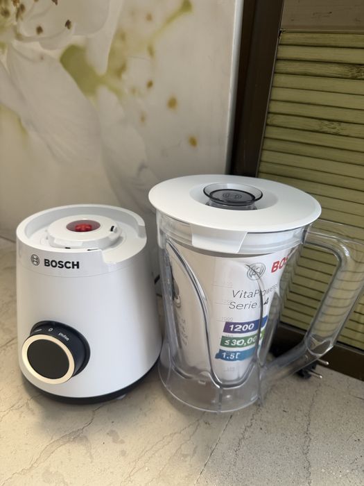Блендер Bosch Vitapower Series 4