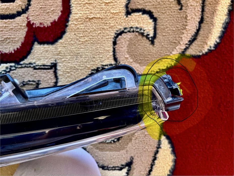 Фара Тайота каролла 2023 г. в