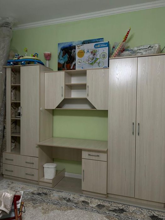 Продается детский мебельный комплект