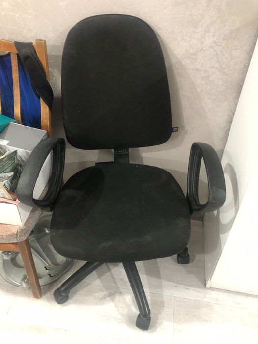 Компьютерное кресло