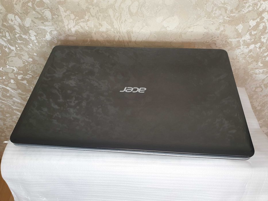 Асер Core i 5 3230м.отличный.