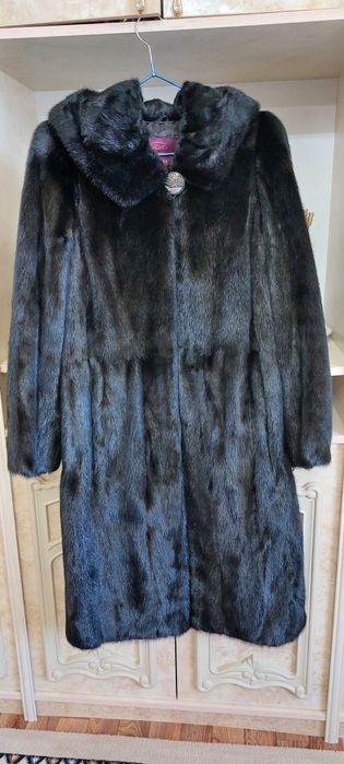 Норковая шуба продам