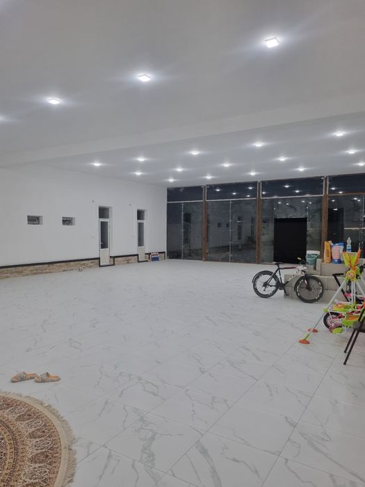 Bulungur markazida Uzbekiston kochada 400 m2 joy ijaraga beriladi