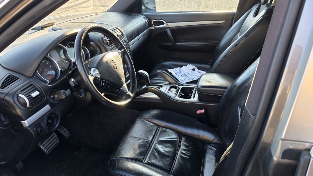 Porsche Cayenne S 4.8 V8 Facelift Swiss