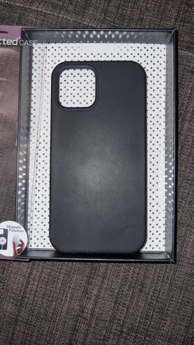 Husa iPhone 12 Pro MagSafe