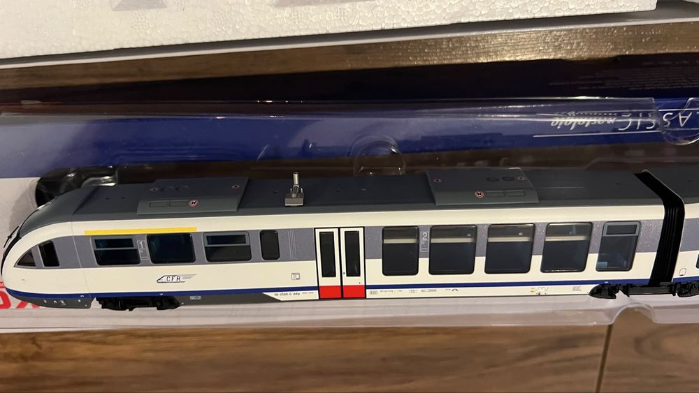 Piko 71195 | HO 1:87 | Siemens Desiro CFR