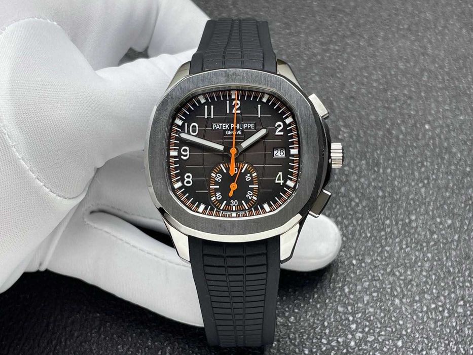 patek philippe aquanaut chrono колекция