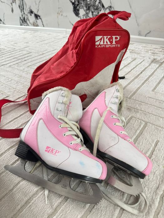 Продам Коньки! Размер 35-36 размер