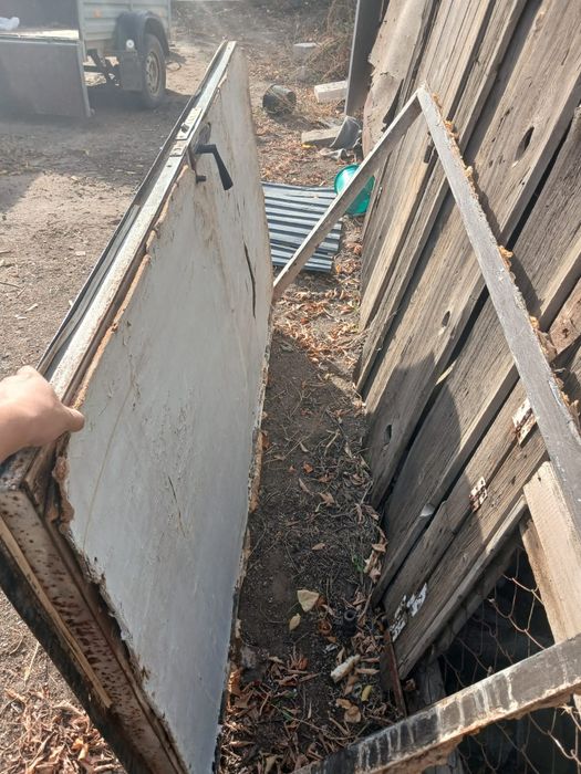 Продам дверь наружная