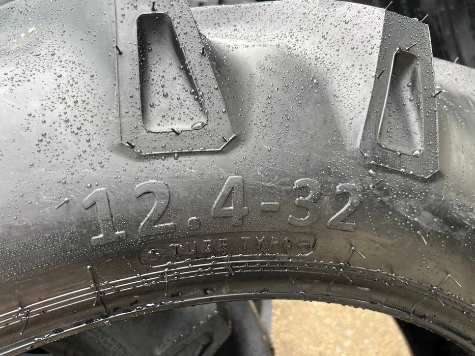 12.4-32 pentru tractor spate anvelope cu 8 pliuri noi marca GRI