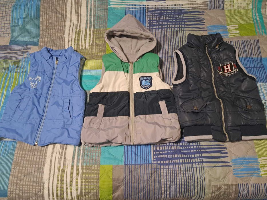 Якета и грейки на символични цени