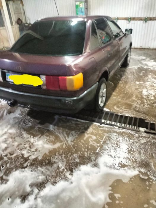 Продаю AUDI 80 Б3 .