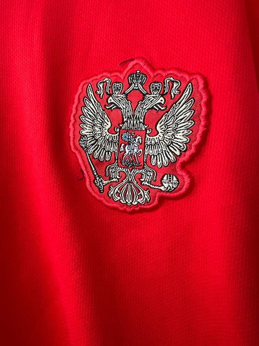 Tricou Rusia si Austria de colectie puma