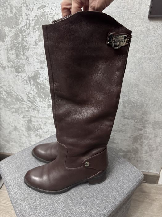 Продам Женские Сапоги Ботинки BASCONI