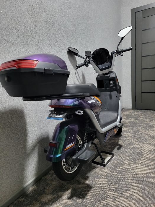 SKUTER sotiladi xolati ideal xolatda 800km yurgan Prava kerak emas