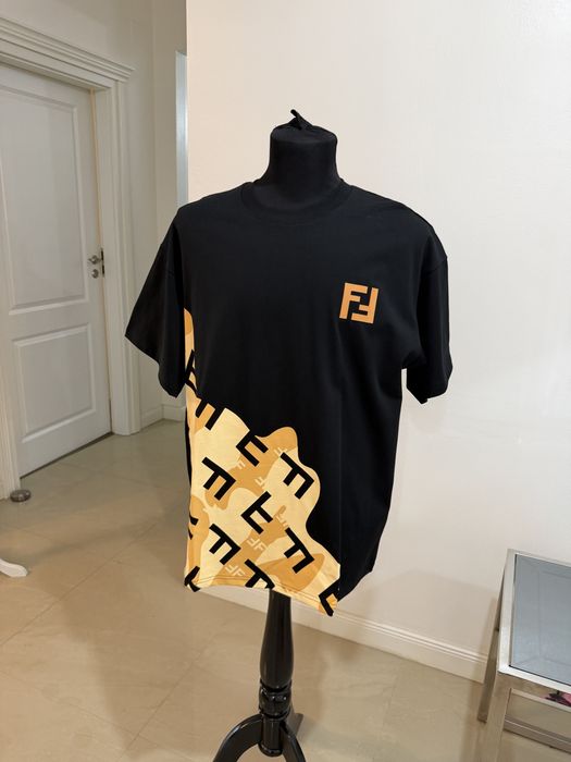 Tricou Fendi Barbati