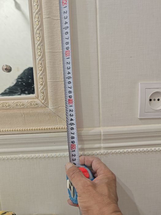 Зеркало в ванну 82*117