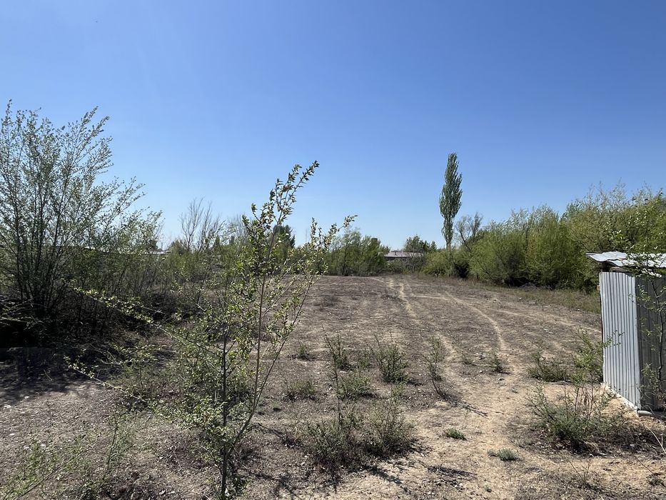 Уй сатылады 15соты