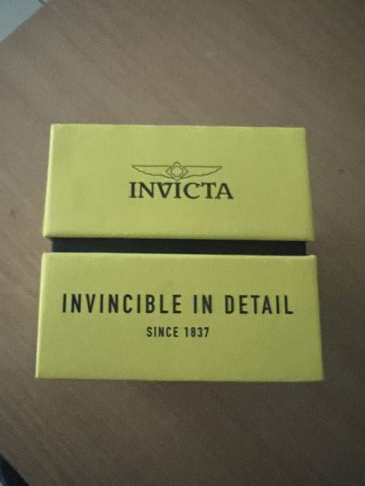 Vind ceas invicta