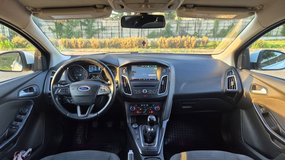 FORD Focus 2015 — imagine 2