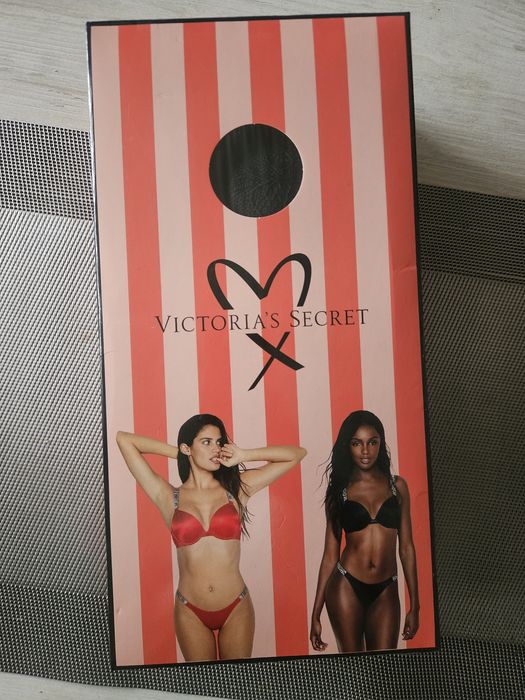 Оригинален комплект Victoria’s Secret