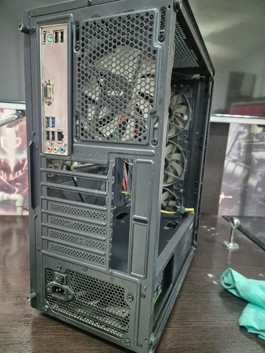 Системные блоки і3 4100