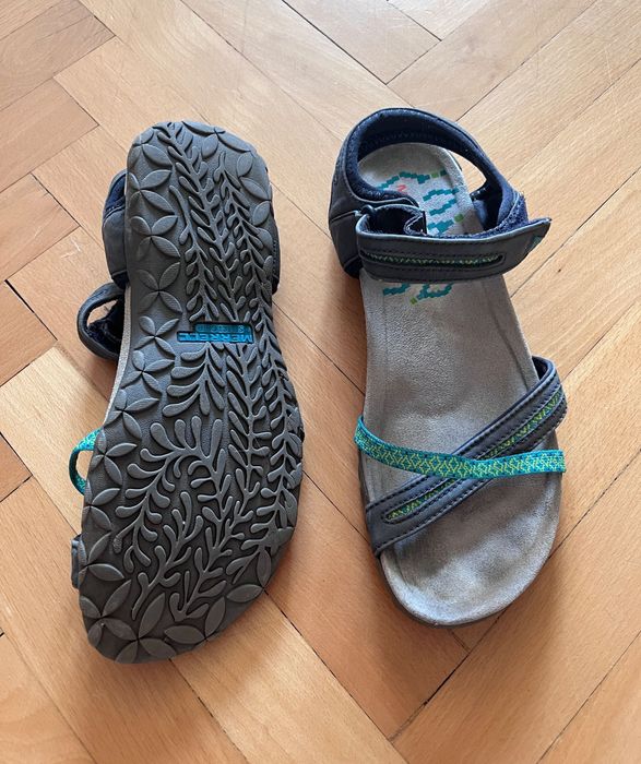 Дамски сандали Merrell (38 номер)